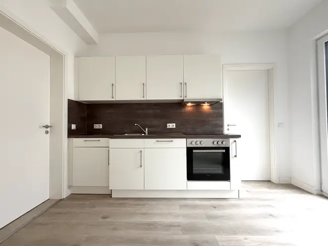 2 Zimmer Wohnung mit 50 m² in Lübeck – Bild 3