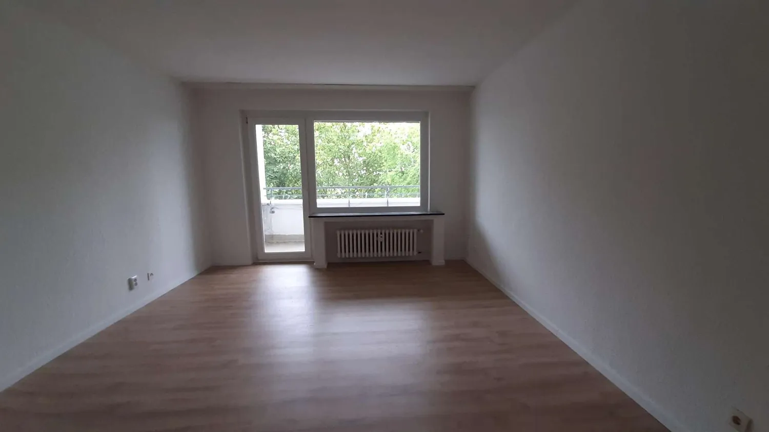 3 Zimmer Wohnung mit 77 m² in Krefeld – Bild 2