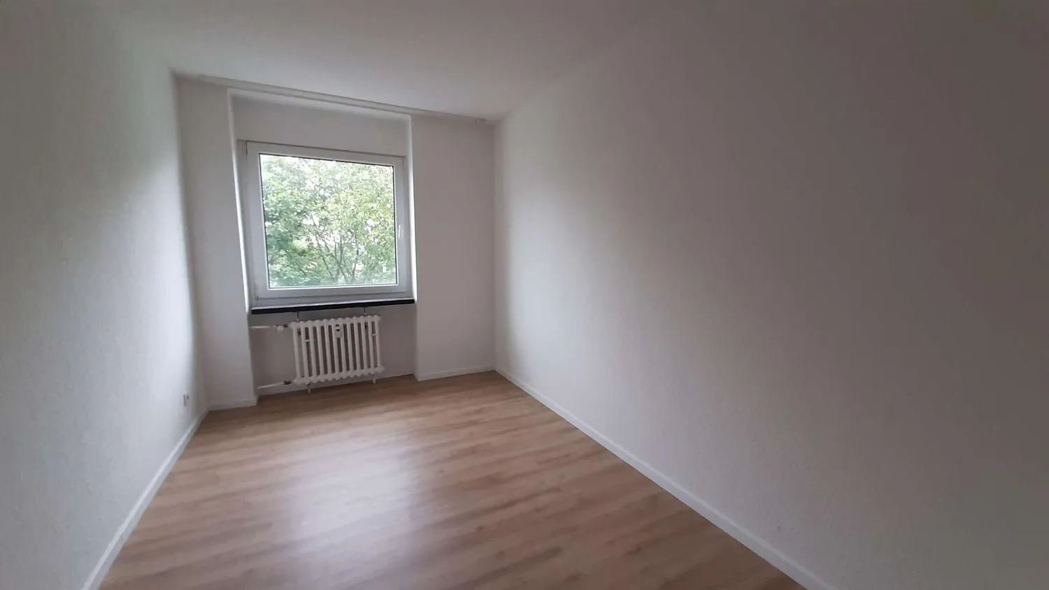 3 Zimmer Wohnung mit 77 m² in Krefeld – Bild 4