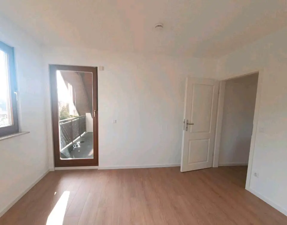 4 Zimmer Haus mit 142 m² in Oranienburg – Bild 2