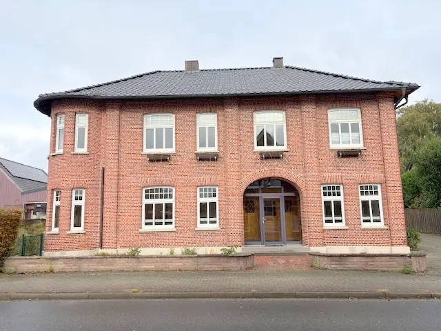 9 Zimmer Haus mit 373 m² in Vechta – Bild 1