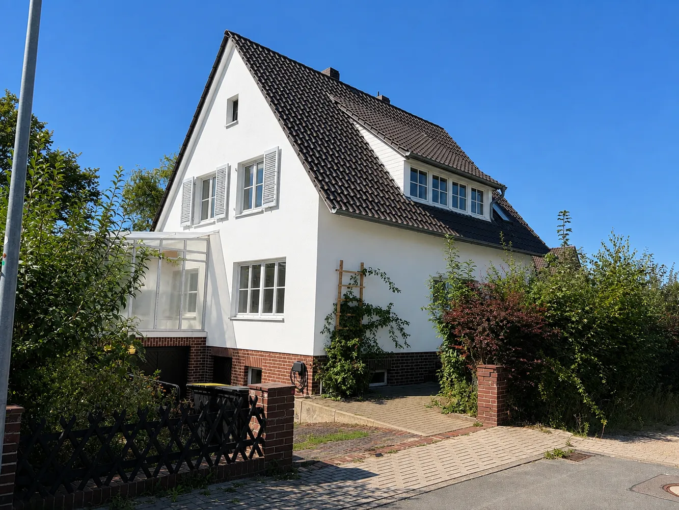 6 Zimmer Haus mit 150 m² in Hannover – Bild 1