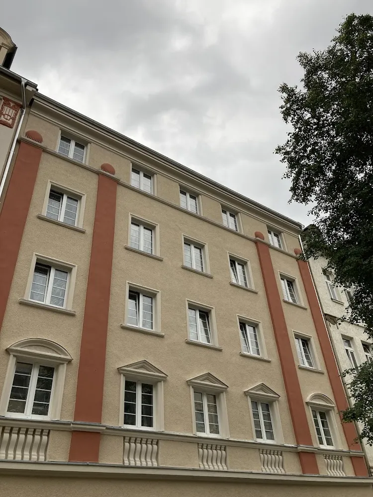 4 Zimmer Wohnung mit 123 m² in Gera – Bild 2