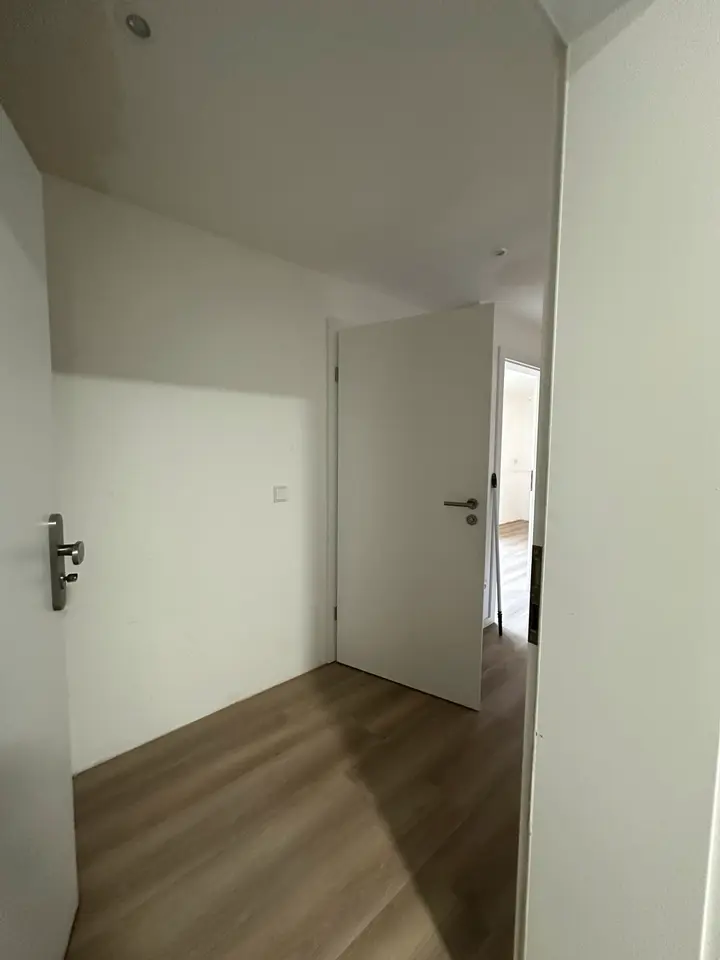 WG-Zimmer mit 15 m² in Rüsselsheim am Main – Bild 5