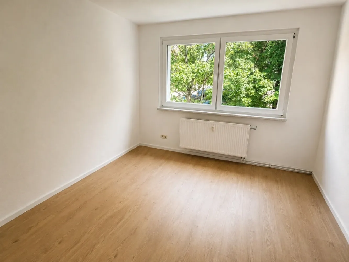 4 Zimmer Wohnung mit 70 m² in Gera – Bild 3