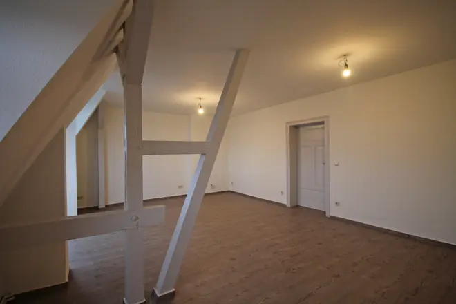 3 Zimmer Wohnung mit 75 m² in Halle (Saale) – Bild 2