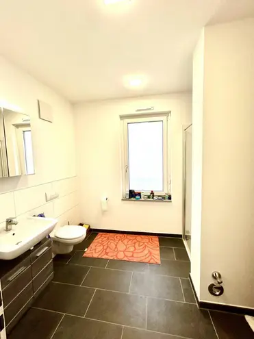 2 Zimmer Wohnung mit 74 m² in Bonn – Bild 7