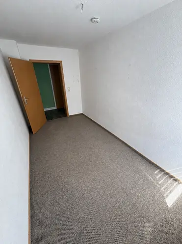 4 Zimmer Wohnung mit 96 m² in Halle (Saale) – Bild 4
