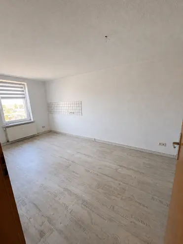 4 Zimmer Wohnung mit 96 m² in Halle (Saale) – Bild 5