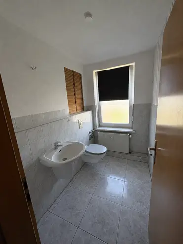 4 Zimmer Wohnung mit 96 m² in Halle (Saale) – Bild 7