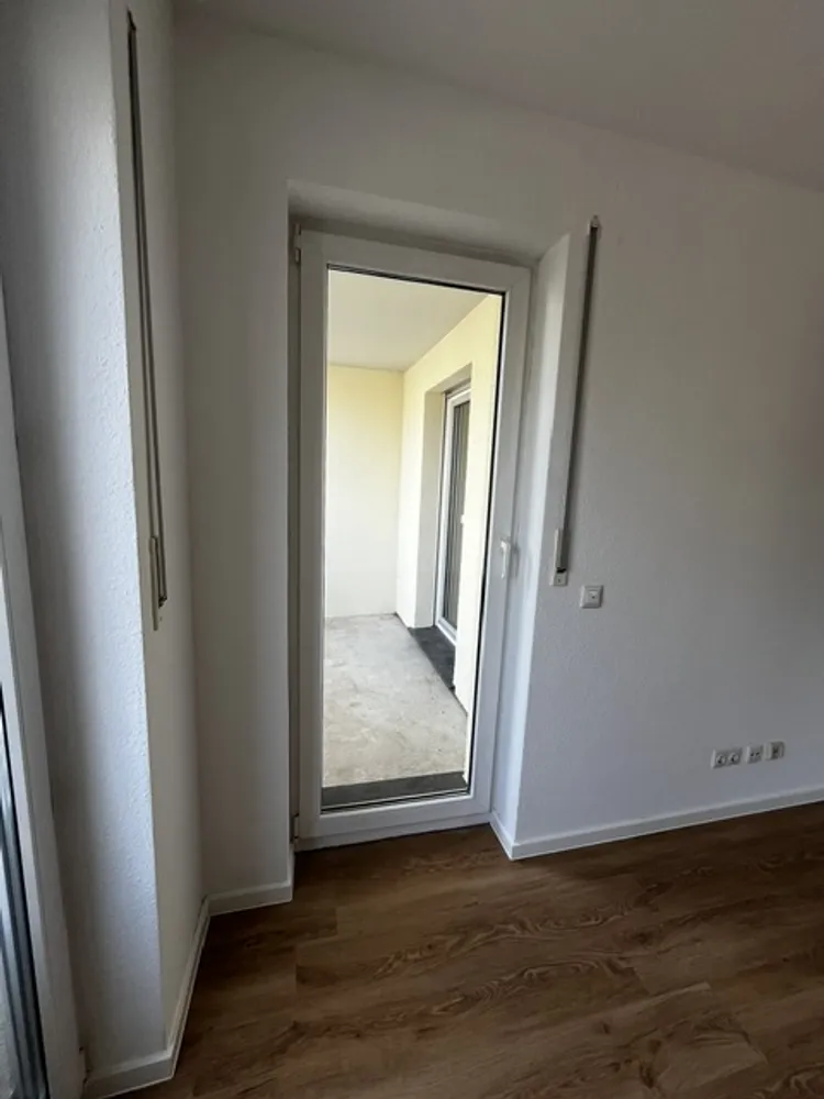 2 Zimmer Wohnung mit 69 m² in Dresden – Bild 4