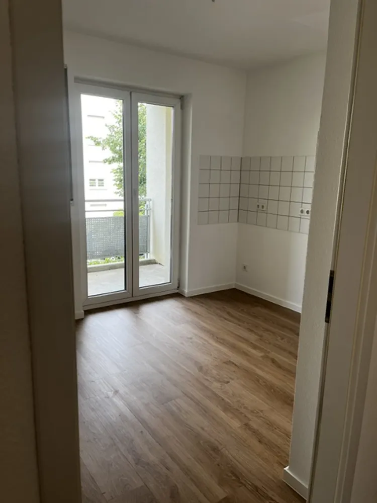 2 Zimmer Wohnung mit 69 m² in Dresden – Bild 8