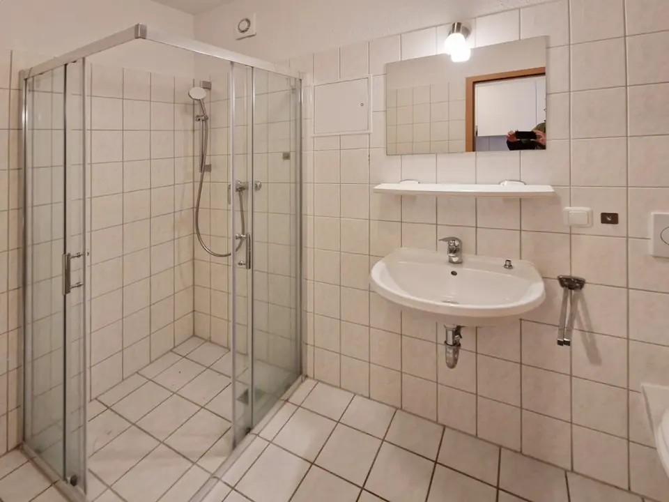 2 Zimmer Wohnung mit 42 m² in Neubrandenburg – Bild 5