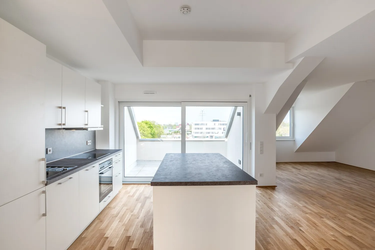 5 Zimmer Wohnung mit 194 m² in Mannheim – Bild 4