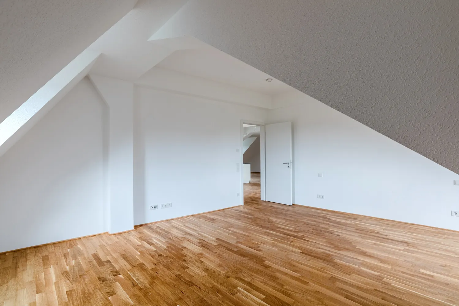 5 Zimmer Wohnung mit 194 m² in Mannheim – Bild 9