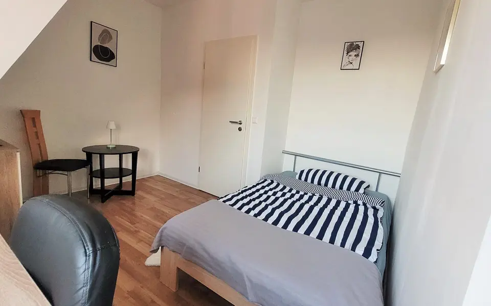 WG-Zimmer mit 9 m² in Stuttgart – Bild 3