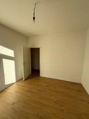 2 Zimmer Wohnung mit 70 m² in Köln – Bild 7