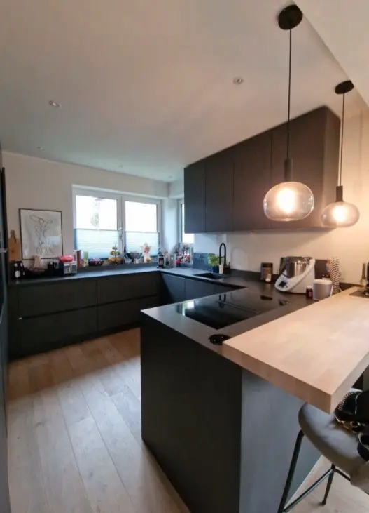 6 Zimmer Wohnung mit 180 m² in Norderstedt – Bild 8