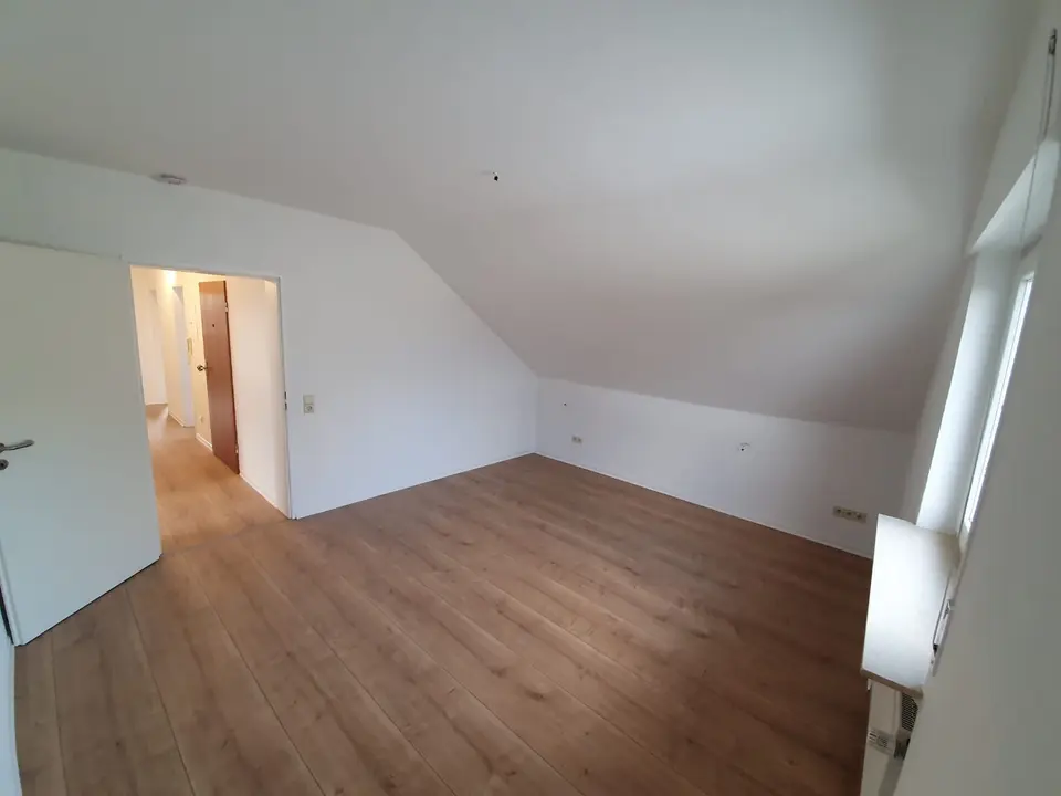 WG-Zimmer mit 90 m² in Rodgau – Bild 3