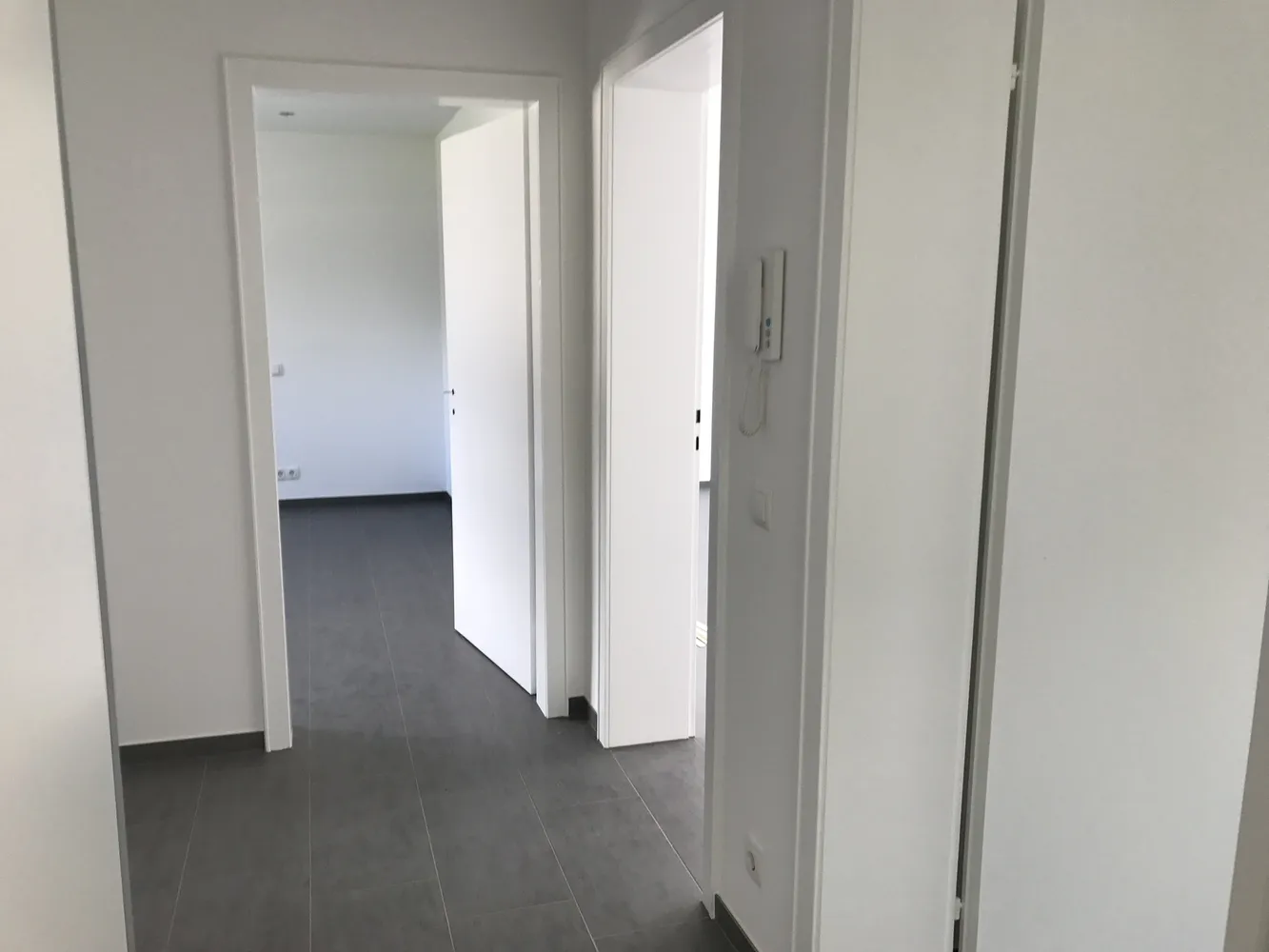 3 Zimmer Wohnung mit 75 m² in Bonn – Bild 2