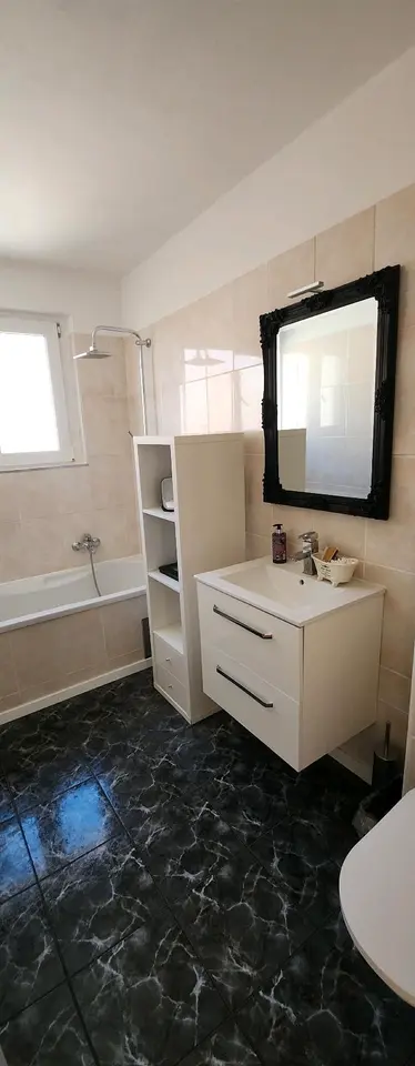 WG-Zimmer mit 98 m² in Stuttgart – Bild 10