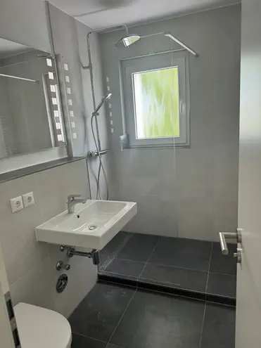 3 Zimmer Wohnung mit 70 m² in Hannover – Bild 2