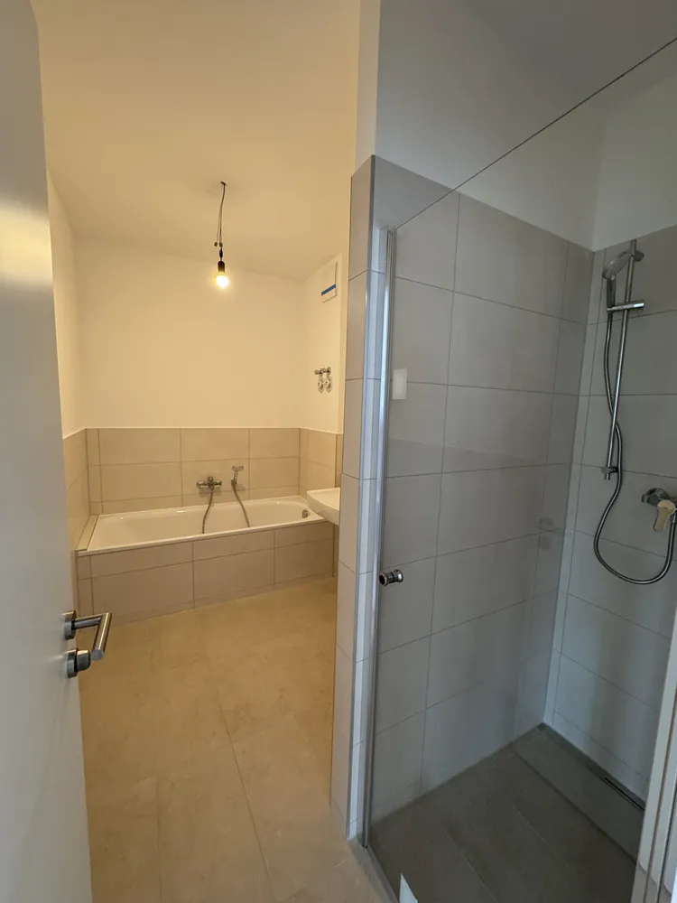 3 Zimmer Wohnung mit 90 m² in Dessau-Roßlau – Bild 2