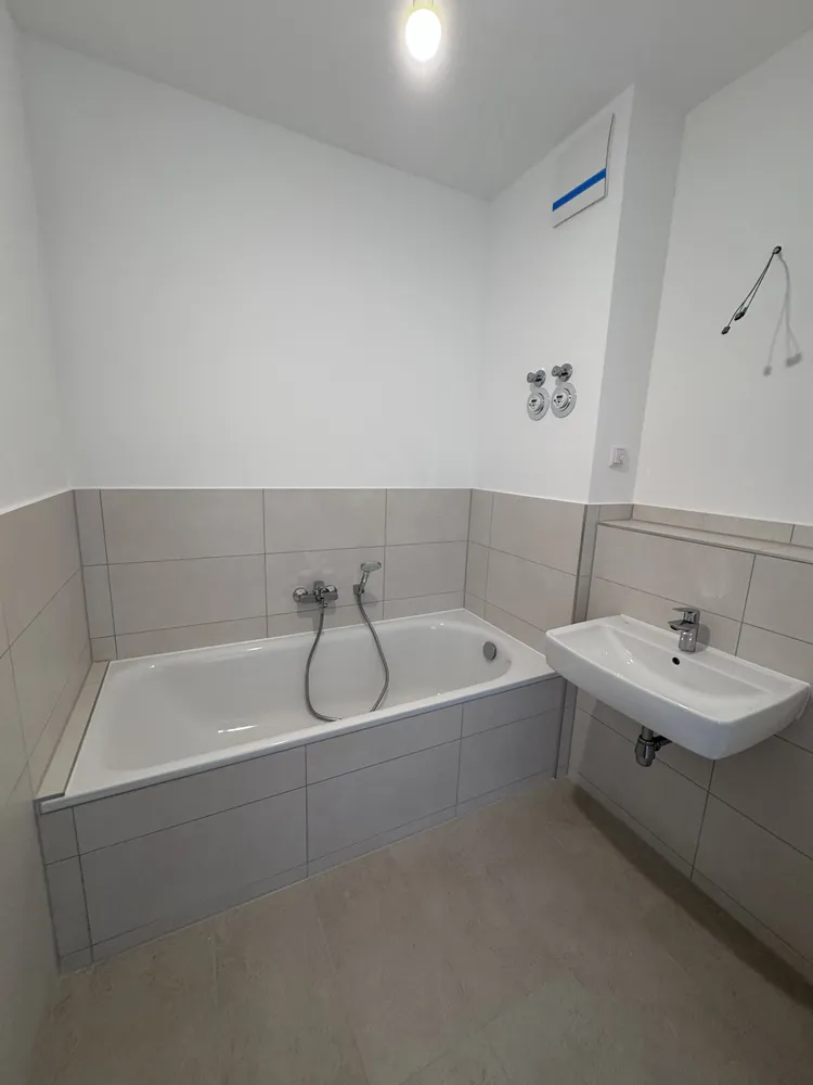 3 Zimmer Wohnung mit 90 m² in Dessau-Roßlau – Bild 3