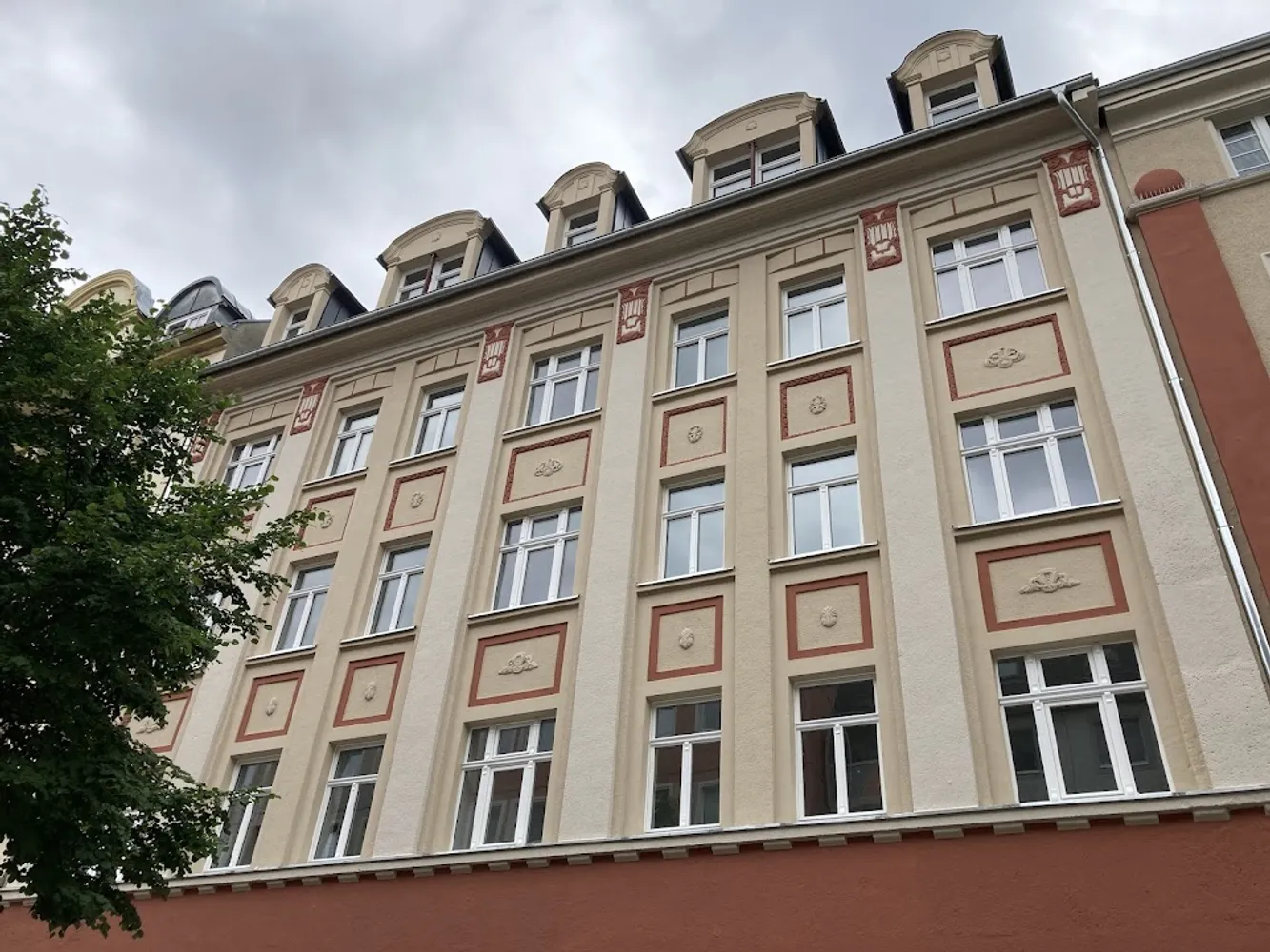3 Zimmer Wohnung mit 87 m² in Gera – Bild 2