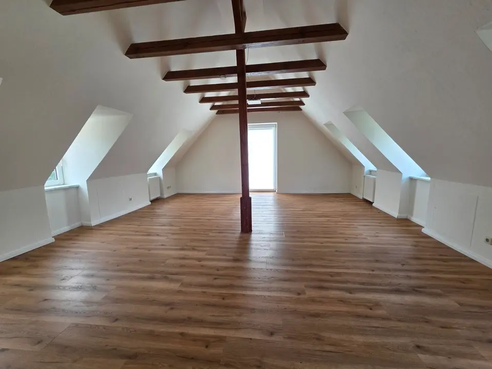 2 Zimmer Wohnung mit 88 m² in Lüneburg – Bild 1