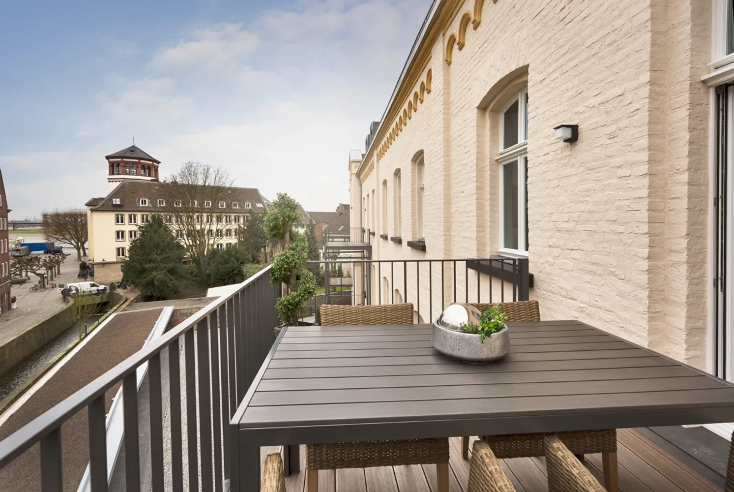 5 Zimmer Wohnung mit 183 m² in Düsseldorf – Bild 5