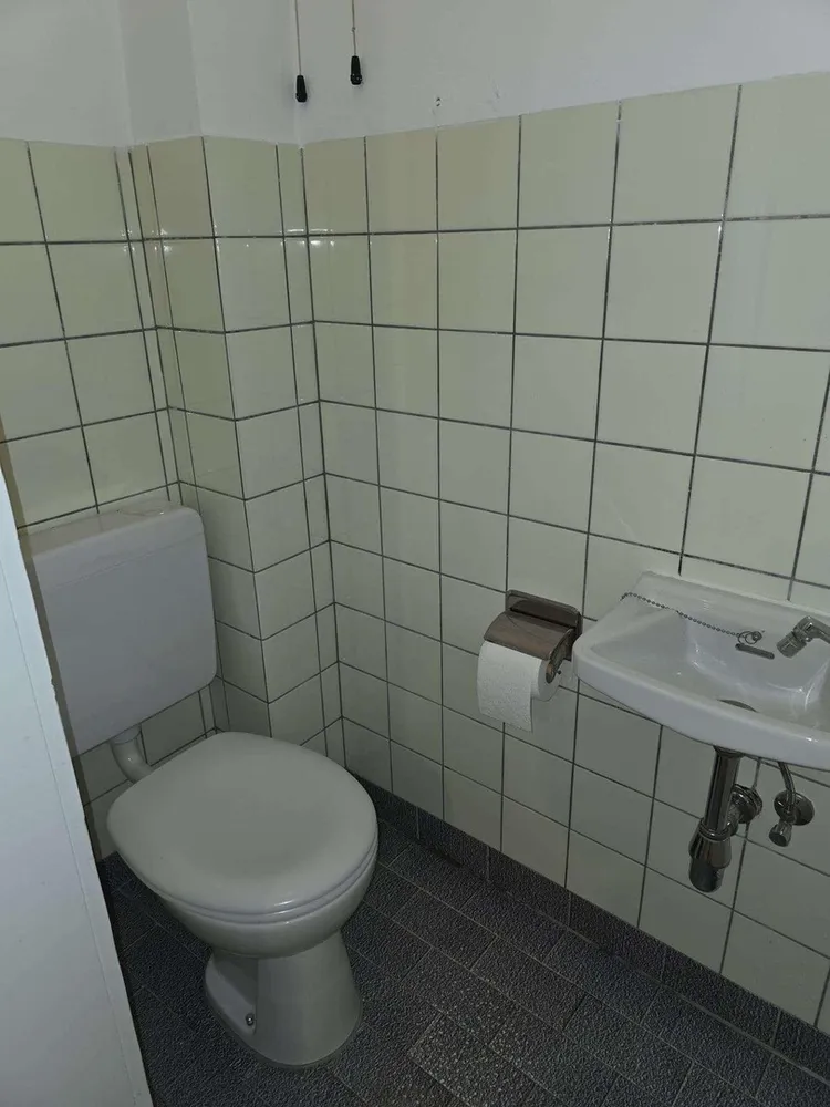 3 Zimmer Wohnung mit 72 m² in Karlsruhe – Bild 2