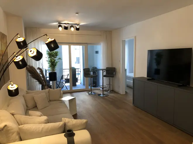 3 Zimmer Wohnung mit 70 m² in Düsseldorf – Bild 2