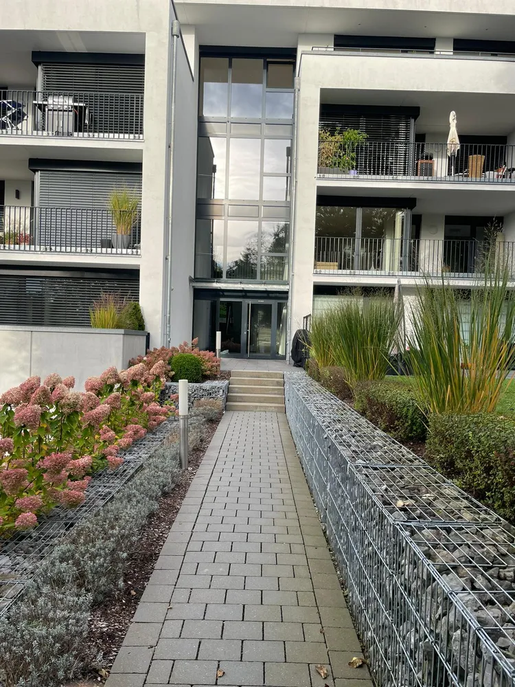 4 Zimmer Wohnung mit 130 m² in Neu-Ulm – Bild 2