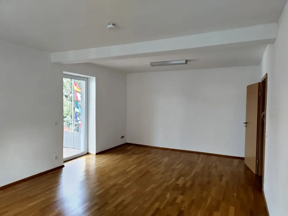 3 Zimmer Wohnung mit 80 m² in Cuxhaven – Bild 2