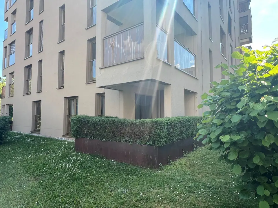 4 Zimmer Wohnung mit 124 m² in Landshut – Bild 2
