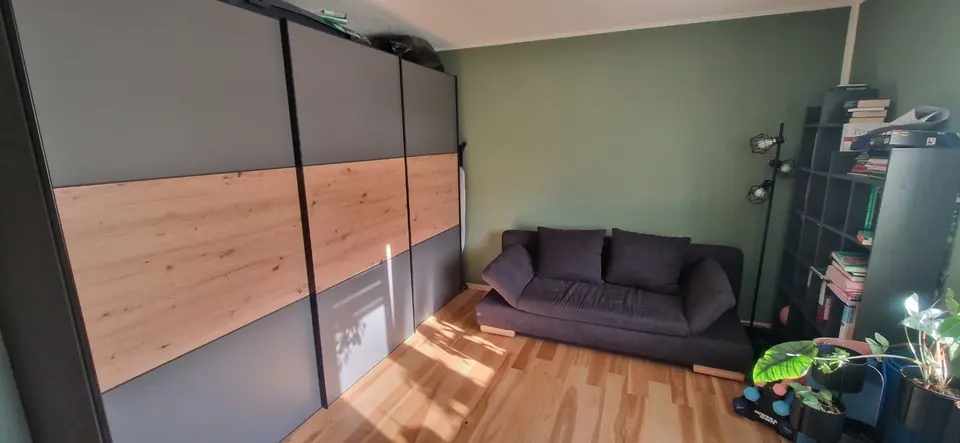 3 Zimmer Wohnung mit 98 m² in Neubrandenburg – Bild 1
