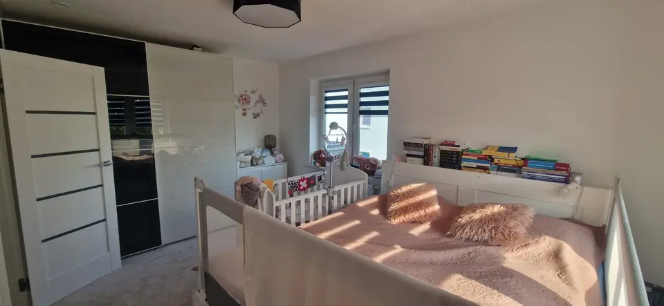 3 Zimmer Wohnung mit 98 m² in Neubrandenburg – Bild 2