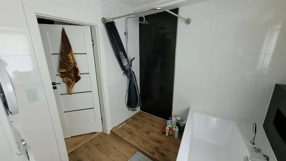 3 Zimmer Wohnung mit 98 m² in Neubrandenburg – Bild 10