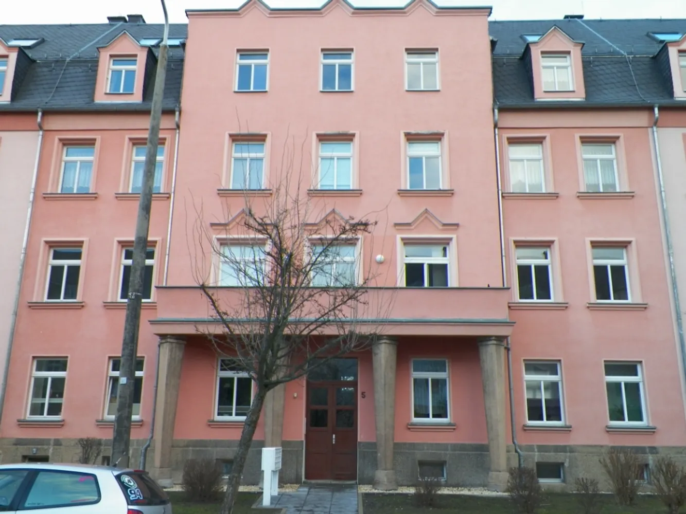 2 Zimmer Wohnung mit 68 m² in Zwickau – Bild 1