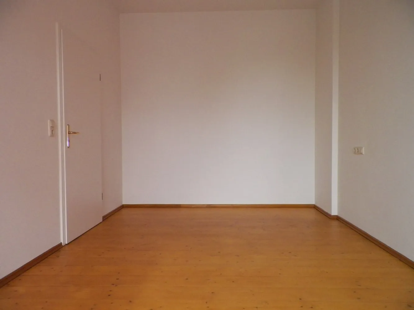 2 Zimmer Wohnung mit 68 m² in Zwickau – Bild 9