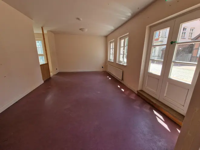 7 Zimmer Haus mit 290 m² in Neumünster – Bild 11