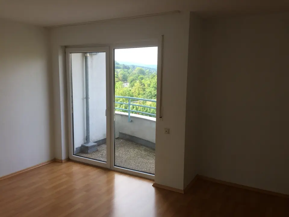 2 Zimmer Wohnung mit 45 m² in Pforzheim – Bild 2