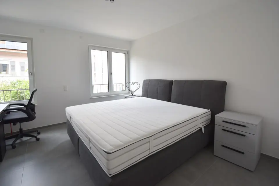 WG-Zimmer mit 93 m² in Hockenheim – Bild 1