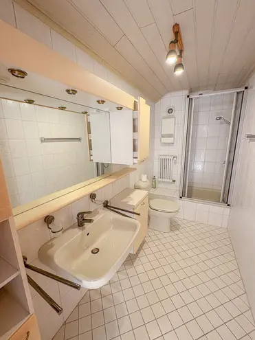 4 Zimmer Wohnung mit 96 m² in Düsseldorf – Bild 11