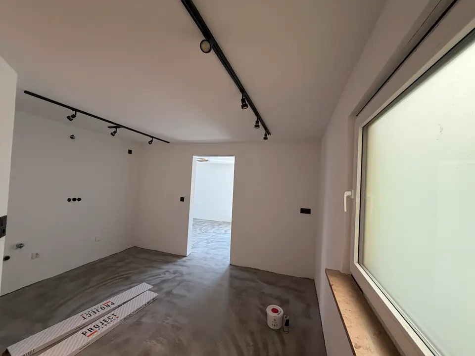 5 Zimmer Wohnung mit 130 m² in Würzburg – Bild 7