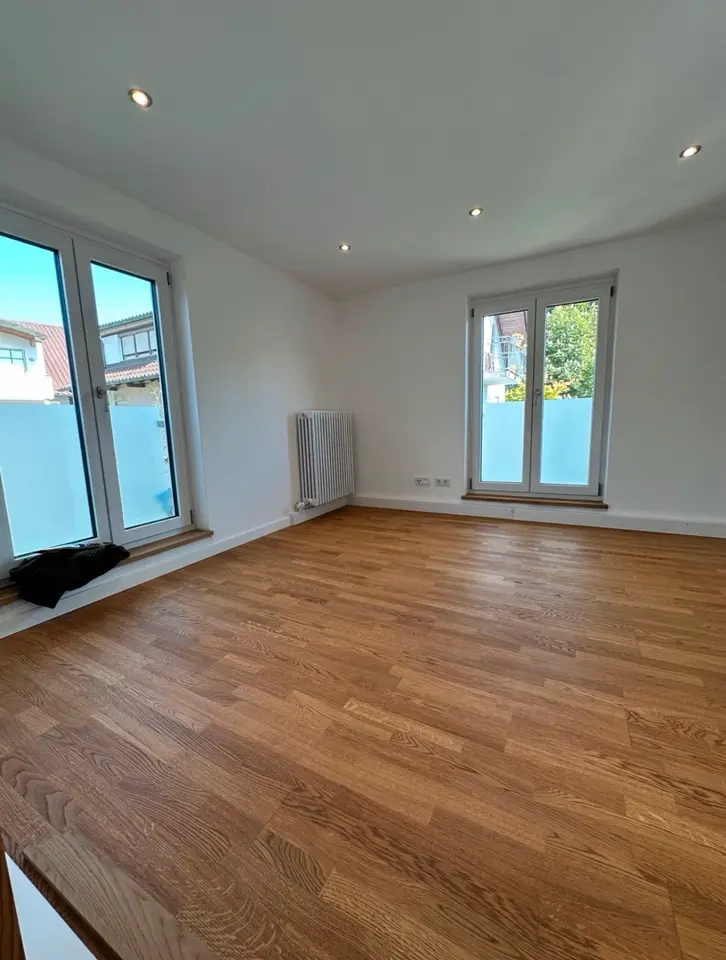 7 Zimmer Wohnung mit 149 m² in Rosenheim – Bild 2