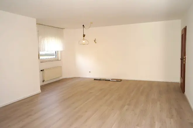 3 Zimmer Wohnung mit 94 m² in Leverkusen – Bild 3