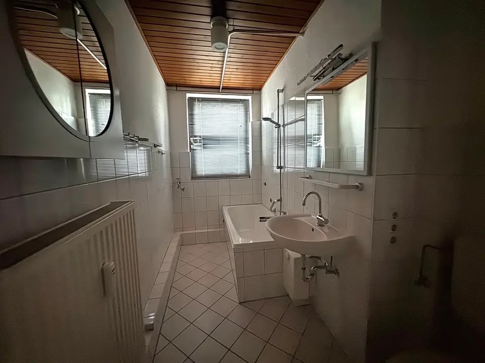 6 Zimmer Wohnung mit 112 m² in Delmenhorst – Bild 8