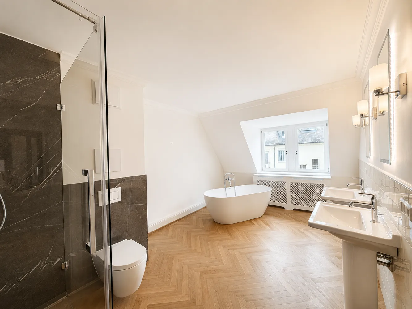 5 Zimmer Wohnung mit 223 m² in Baden-Baden – Bild 1